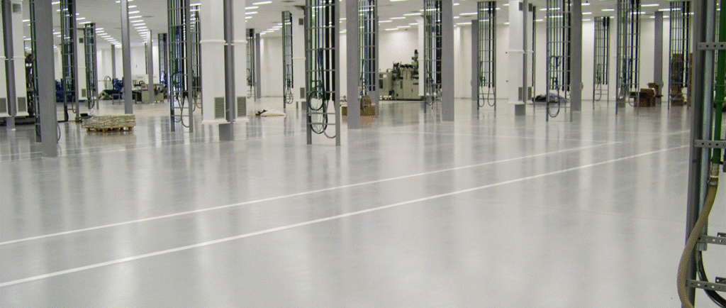 Manutenção de piso industrial no recesso: porque dezembro é o melhor momento?